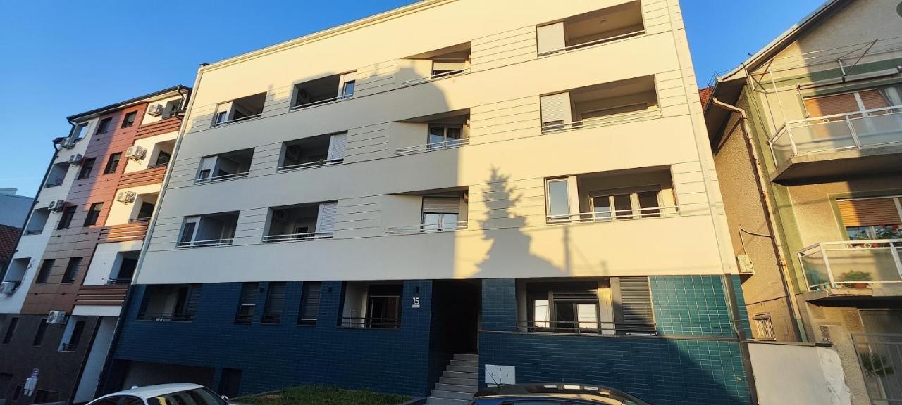 Zvezdara Blue Star Apartment Belgrade Exterior photo